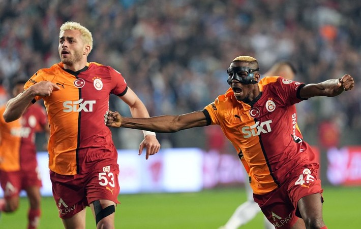 Dursun Özbek Pelkas'ı duyunca Yunanistan'a çıkarma yaptı: Bir değil iki yıldızınızı istiyoruz - Resim: 2