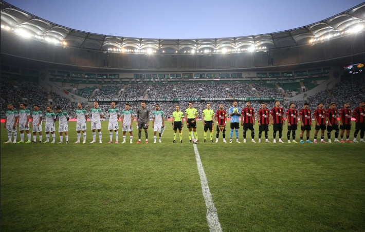 Bursaspor'un Eskişehirspor'un yendiği maç gündem oldu - Resim: 3