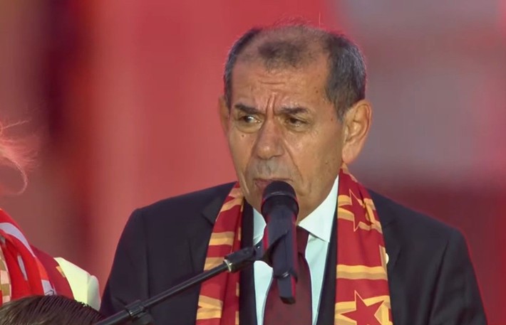 Taraftar Osimhen'i istedi! Dursun Özbek cevabı sahnede verdi - Resim: 5