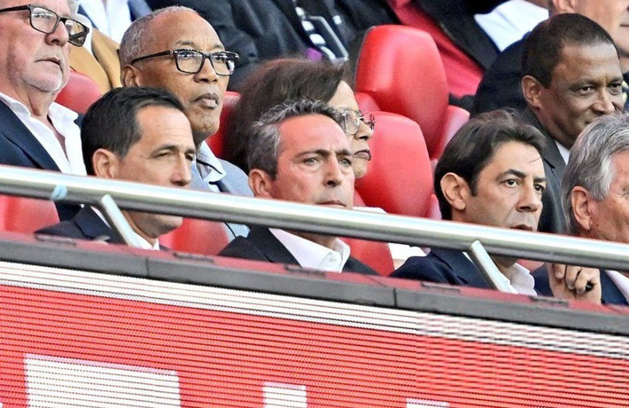 6 yıldız Jose Mourinho'nun kovulmasını bekliyor: Komple takım değişeceğine hoca değişsin! - Resim: 7