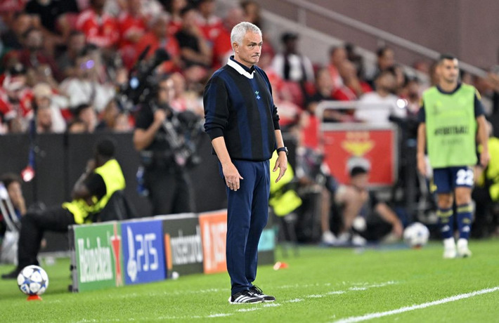 Jose Mourinho'nun yeni takımı belli oldu: Kovulur kovulmaz 530 milyon euroluk takımla anlaştı - Resim: 6