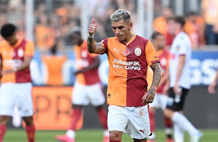 Galatasaray'ın hazırlık maçında korkutan sakatlık - Resim: 5