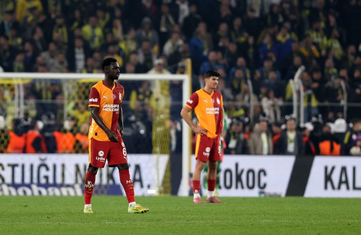 1-1'in ardından Skriniar-Sara pozisyonuna bir tek trio ekibi sarı kart dedi! Yasin Kol'a Caicedo-Merino örneği - Resim: 14