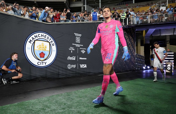 Galatasaray'ın Ederson için yaptığı teklif deşifre oldu: Bu rakamın üstüne çıkamayız! - Resim: 1
