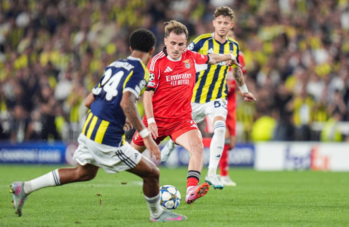 Kadıköy'de 12 yıl sonra bir ilk! Tribünde dikkat çeken isim - Resim: 2