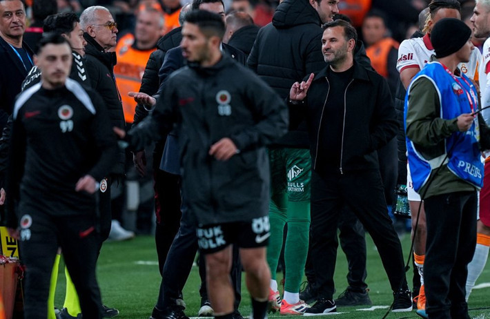 Leroy Sane attı Yunus Akgün ofsaytta diye gol sayılmadı! Trio 14 pozisyonu tek tek açıkladı - Resim: 12