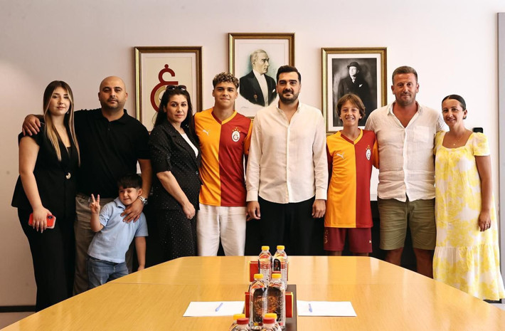 Galatasaray kaleye transfer yaptı! 7 futbolcu imzayı attı - Resim: 4