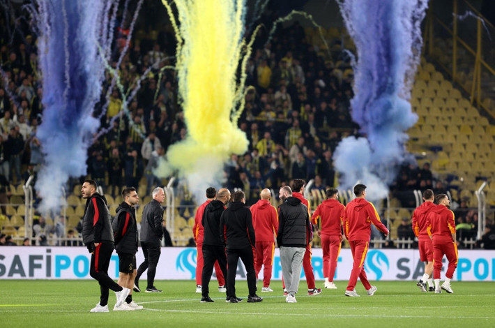 Kadıköy'de görsel şölen! Galatasaraylı futbolcular da izledi - Resim: 2