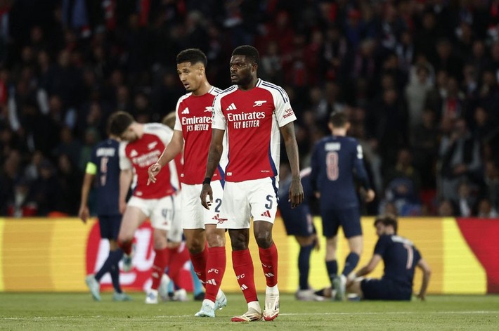 Ali Koç'tan Lemina ve Torreira'nın havasını söndürecek transfer! 50 M.€'luk 6-8'i bedava getiriyor - Resim: 3