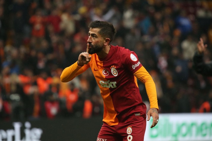 Serdal Adalı hem Kerem Demirbay'ı transfer edecek hem de onun 50 milyon euroluk forvetini - Resim: 7