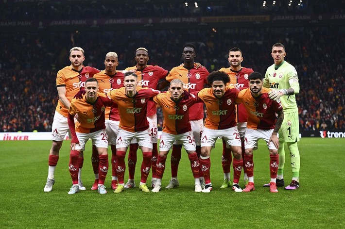 Dursun Özbek'le Lemina arasında kriz üstüne kriz! Yıldız futbolcunun karın ağrısı belli oldu - Resim: 3