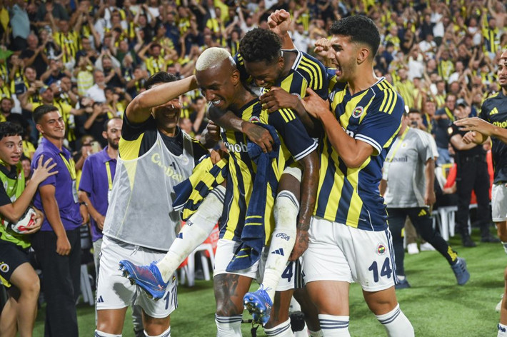 İrfan Can Kahveci ve Cenk Tosun'dan sonra bir kadro dışı daha: Biz bu durumdan çok rahatsızız başkanım - Resim: 2