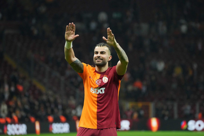 Galatasaray'ın iç transfer harekatı devam ediyor: Sıradaki hedef Abdülkerim Bardakcı - Resim: 3