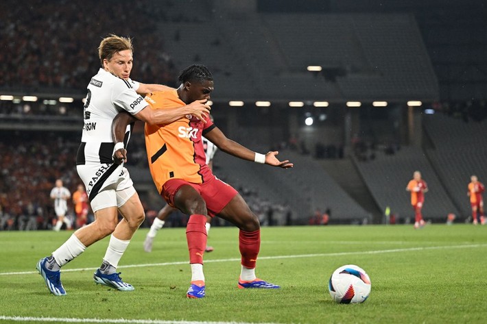 Galatasaray'ın yeni sol beki Leif Davis, Gabriel Sara'dan daha fazla asist yapmış - Resim: 2