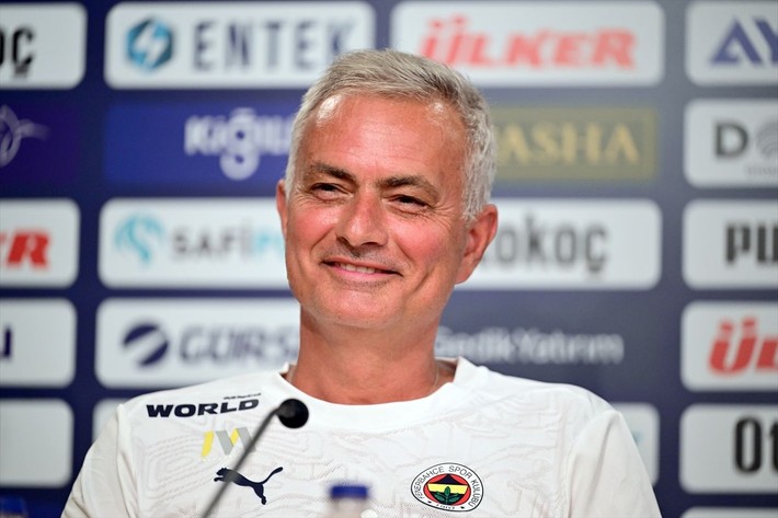 İngiltere'de gündem olan Jose Mourinho hakkında şok sözler: Onu görmek istemiyorum - Resim: 2