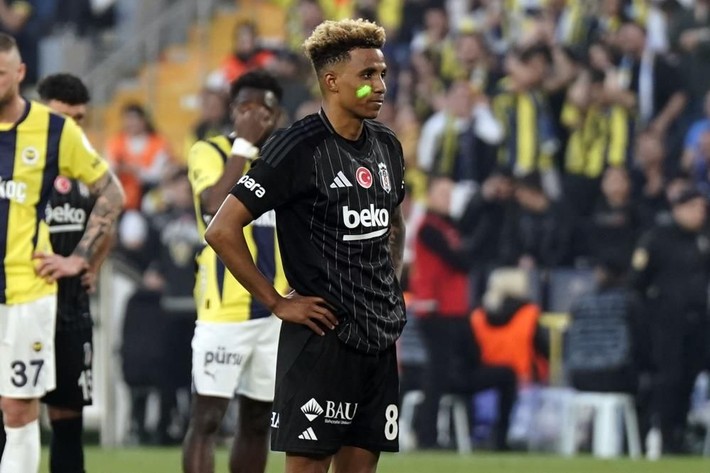 Okan Buruk'a destek olan Yılmaz Vural, Kadıköy'e geldi! Mourinho'ya mesaj verdi - Resim: 5