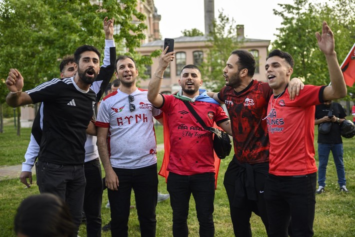 Tarihlerindeki ilk şampiyonluğu İstanbul'da kutladılar - Resim: 3