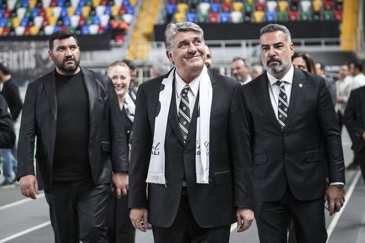Serdal Adalı Ole Gunnar Solskjaer'e yeni sezonun ilk müjdesini verdi! Bonservisini bile ödedi - Resim: 2