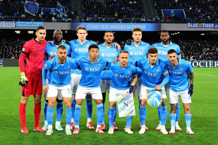 Osimhen Muslera'nın Galatasaray'dan ayrılacağını öğrendi 40 milyon euroluk kaleciyi Dursun Özbek'e teklif etti - Resim: 3