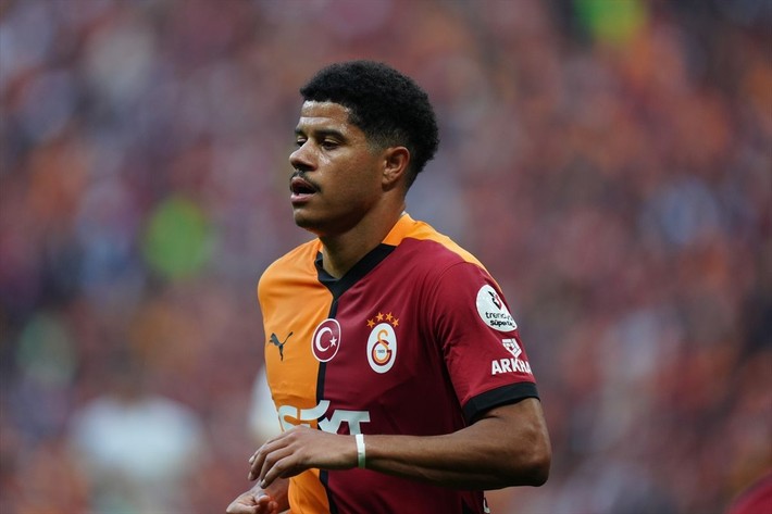 Gabriel Sara'nın ardından Semih Kılıçsoy da Premier Lig'in yolunu tutuyor - Resim: 8