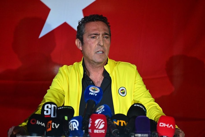 Ali Koç Muslera'nın yüzünden Mourinho'yu kovacak: Adamın gol sayısı bizim üç futbolcuyla aynı - Resim: 9