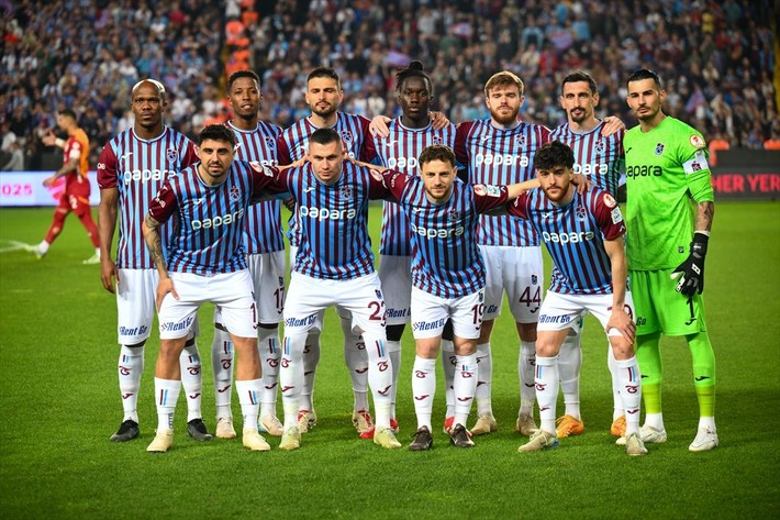 Ertuğrul Doğan Serdal Adalı'dan yıldız futbolcuyu istedi: Gel masaya oturalım konuşalım - Resim: 2