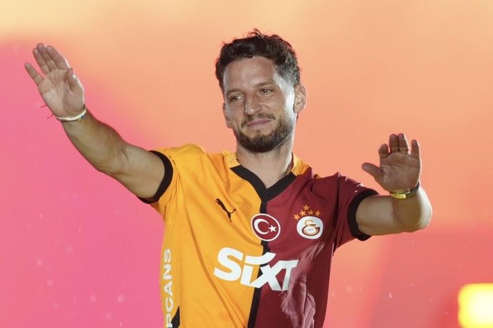 Yenikapı'da Galatasaray'a veda etti! Gözyaşlarına boğuldu - Resim: 4