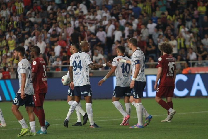 Canlı yayında açıkladı: Mourinho'nun istifası Okan Buruk'a bağlı - Resim: 2
