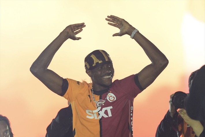 Dursun Özbek Osimhen'i bekliyor! Nijeryalı golcünün aklı ise başka yerde: Ben size döneceğim - Resim: 3