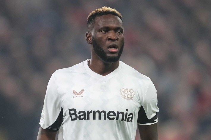 Okan Buruk babasını Kemerburgaz'a kadar getirdi transferi Devin Özek bitirdi! - Resim: 8