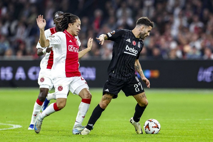 Devin Özek'ten Okan Buruk ve Van Bronckhorst'un baş edemediği Hong Konglu 8 numara transferi! - Resim: 8