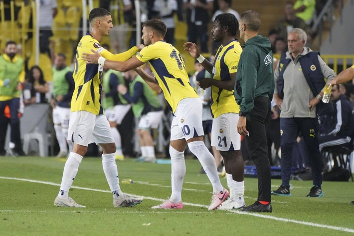 Mourinho'nun kalacağını duyar duymaz 4 yıldız tesisleri boşalttı: Biz kendimize yeni takım bakıyoruz - Resim: 5