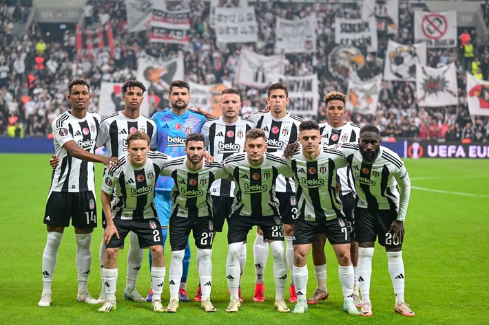 Serdal Adalı'yı Emre Belözoğlu ipten aldı! Süper Lig'in gol kralı Beşiktaş'a evet dedi - Resim: 7