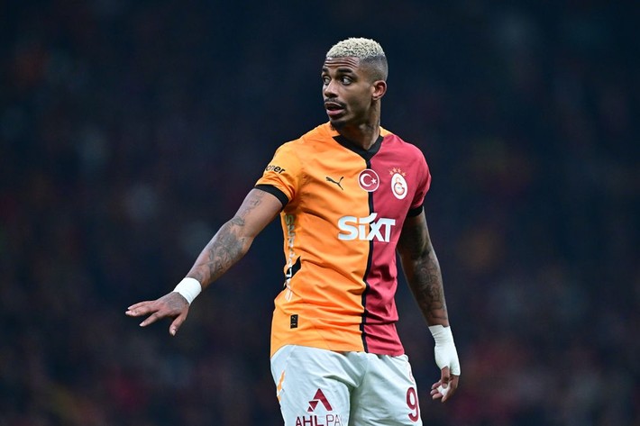 Dursun Özbek'le Lemina arasında kriz üstüne kriz! Yıldız futbolcunun karın ağrısı belli oldu - Resim: 2