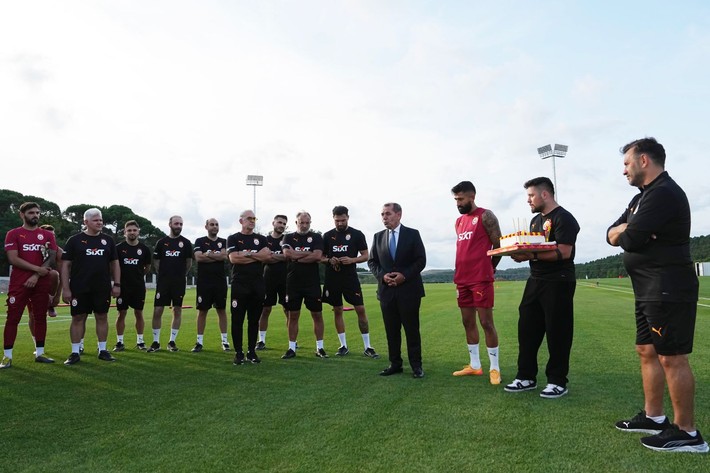 Dursun Özbek Muslera'dan 2 yaş küçük kaleciyle görüşmelere başladı! Petrovic, Ramsdale, Perri hiçbiri değil - Resim: 4