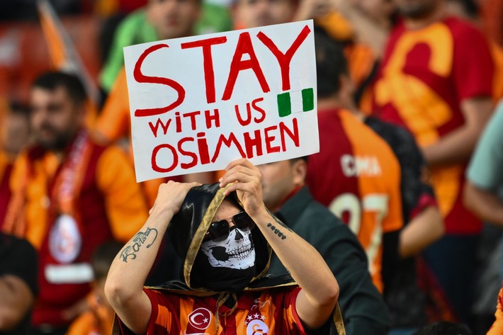 Galatasaray'dan Osimhen'e tarihi teklif: Bırakın gideyim - Resim: 2