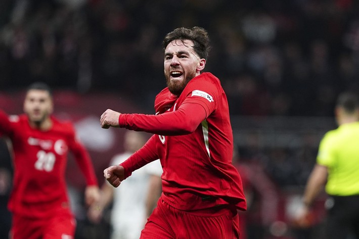 Orkun Kökçü imzaya geliyor! Beşiktaş ile Benfica anlaşmaya vardı - Resim: 1