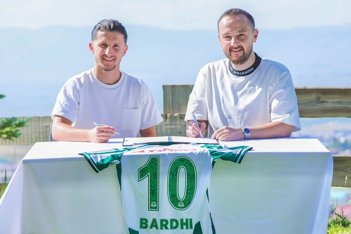 Avrupa ve dünyada resmen açıklanan transferler (2025-26 yaz transfer dönemi) - Resim: 76