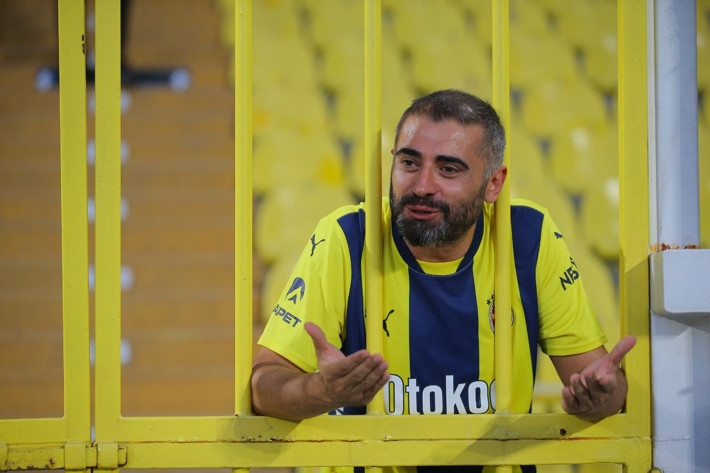 Fenerbahçe taraftarları 12 yıl sonra UEFA Şampiyonlar Ligi için tribünlerde - Resim: 3