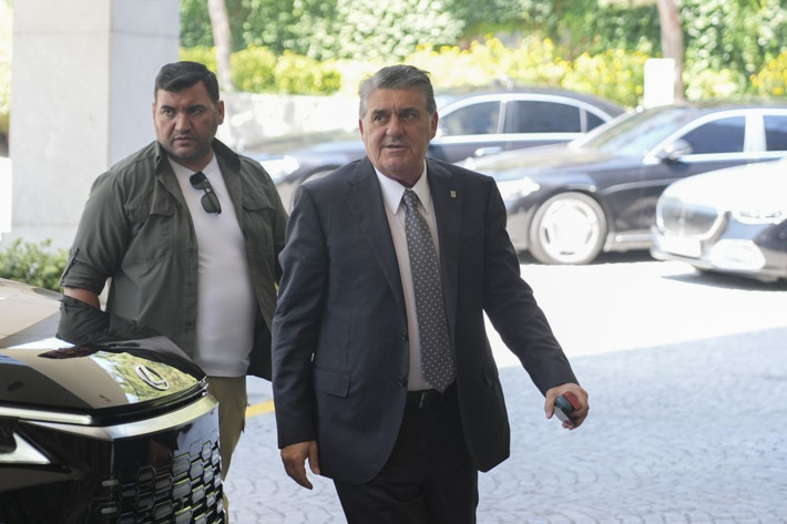 Sergen Yalçın Jose Mourinho'nun çeyrek final umutlarını bitiren yıldızı istedi: Alırsak 8 de oynar - Resim: 3