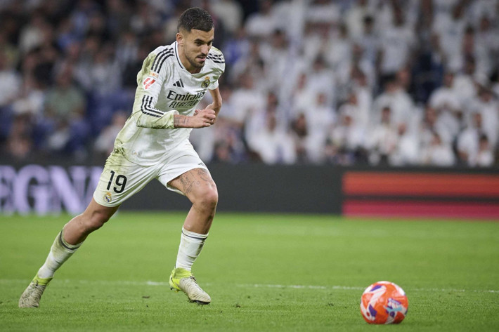 Ali Koç Torreira ve Mesut Özil'le yan yana oynayan maestroyu getiriyor! Fenerbahçe'den 10. transfer - Resim: 4