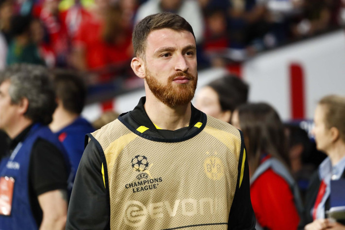 Yalçın'dan orta saha talebi! Adalı milli futbolcunun peşine düştü - Resim: 2