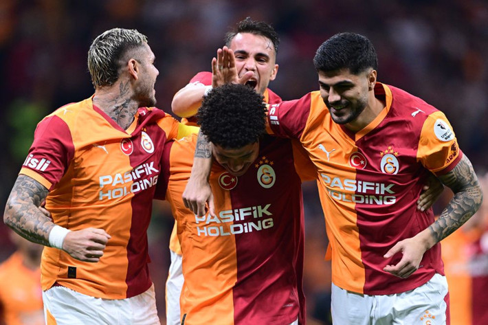 Okan Buruk 50 milyon euroluk yıldızı kaybetti! Galatasaray'da artık 4. tercih oldu - Resim: 7