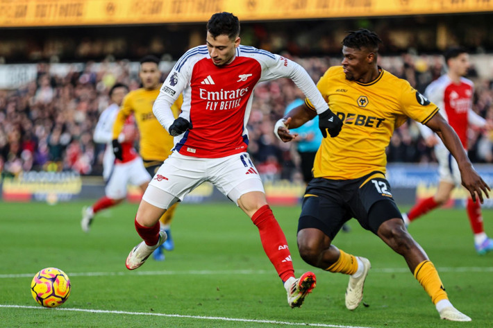 Serdal Adalı Emmanuel Agbadou'yu ikna etti! Sıra Wolverhampton'a geldi - Resim: 3