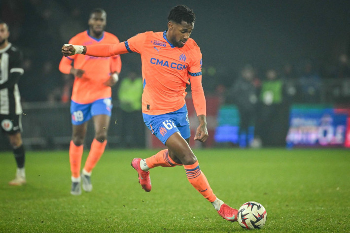 De Zerbi'nin "Takımda istemiyorum" dediği Murillo İstanbul'a geliyor - Resim: 5