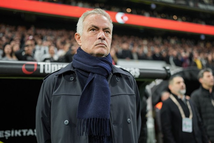 Ali Koç Jose Mourinho'nun görevine son veriyor! Portekizli teknik adamın tazminatı hesaplanıyor... - Resim: 2