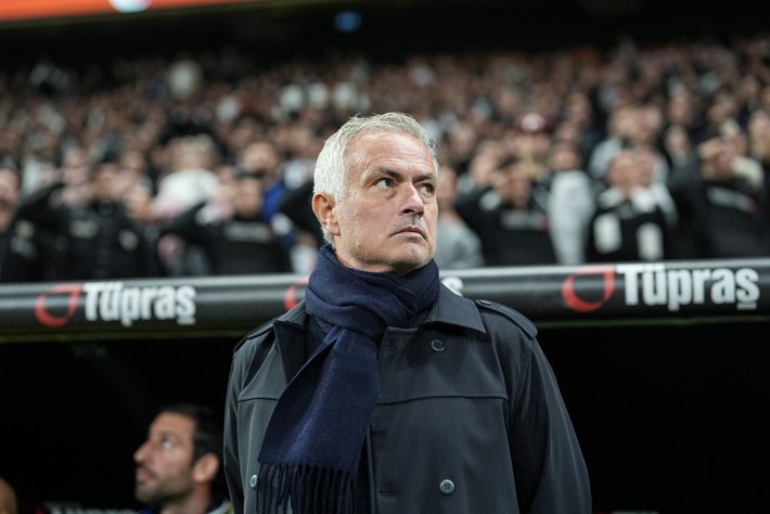 Ali Koç Jose Mourinho'nun görevine son veriyor! Portekizli teknik adamın tazminatı hesaplanıyor... - Resim: 5