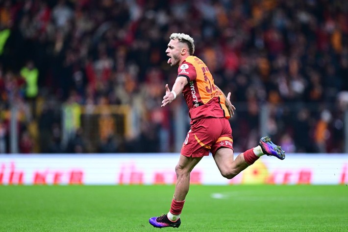 Barış Alper Yılmaz Ferdi Kadıoğlu ve Sacha Boey'i tarihten silecek! Galatasaray'a astronomik teklif - Resim: 3