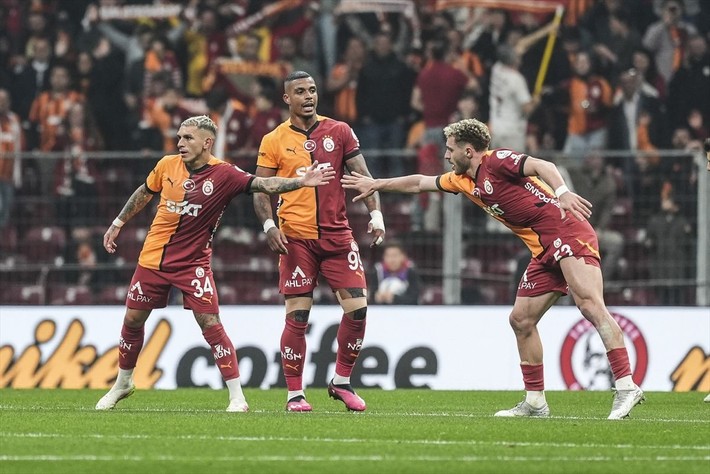 Nihat Kahveci Galatasaray'ın yeni 10 numarasını açıkladı - Resim: 3