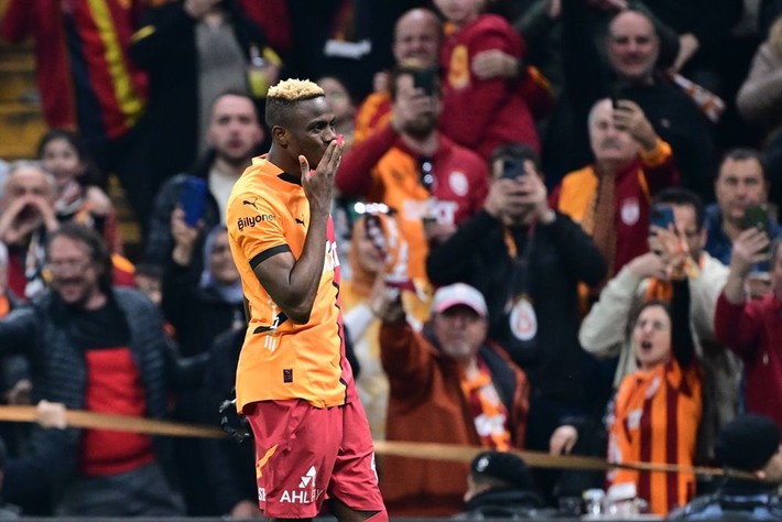 Ali Koç İcardi'yi kendi otelinde ağırladı Yener İnce 4-1'den sonra bombayı patlattı: Bizim oyuncumuz değil - Resim: 10